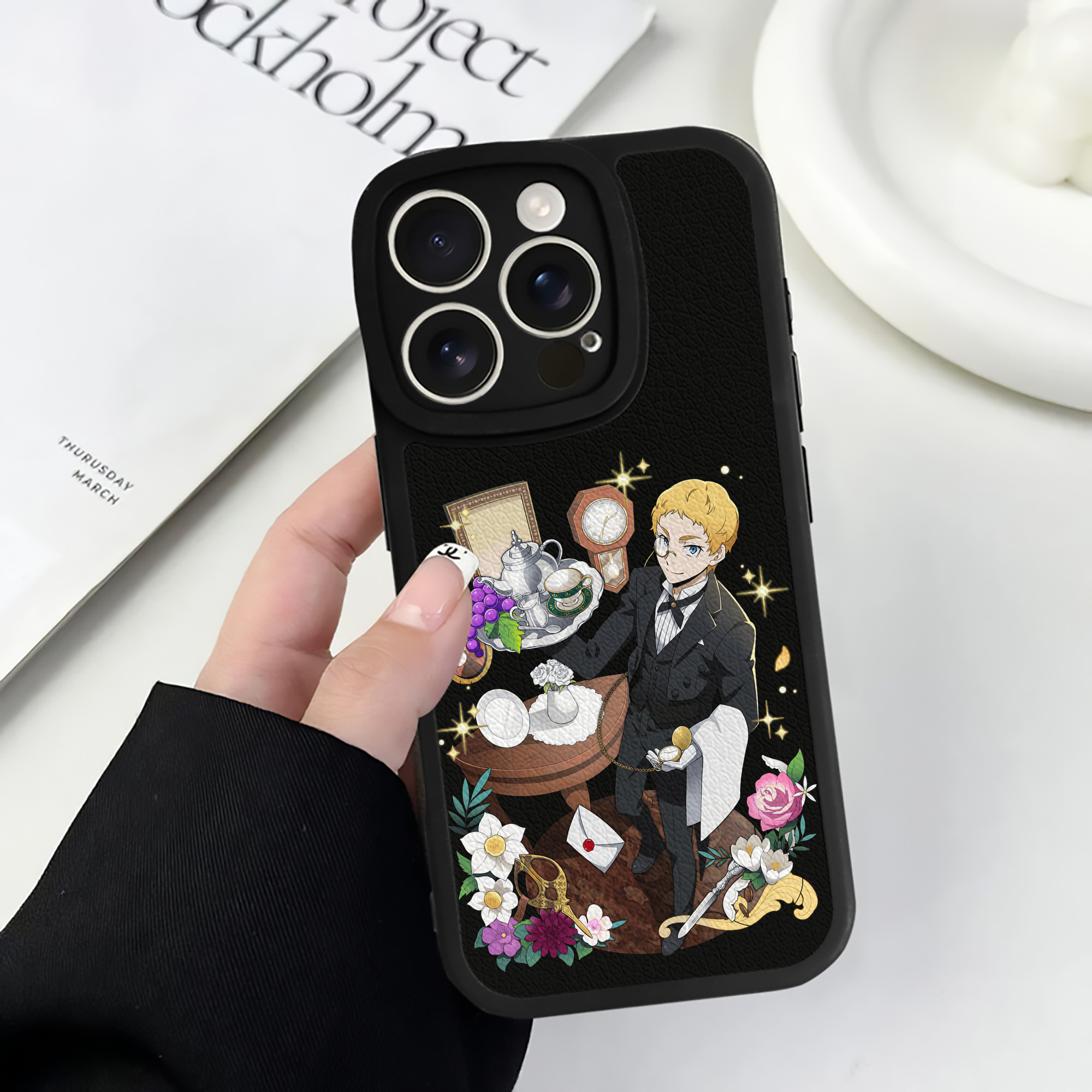 （画像用） 文豪ストレイドッグス Bungo Stray Dogs 【iPhone 16シリーズ対応】シリコンスマホケース（レザー調） 材質：シリコン